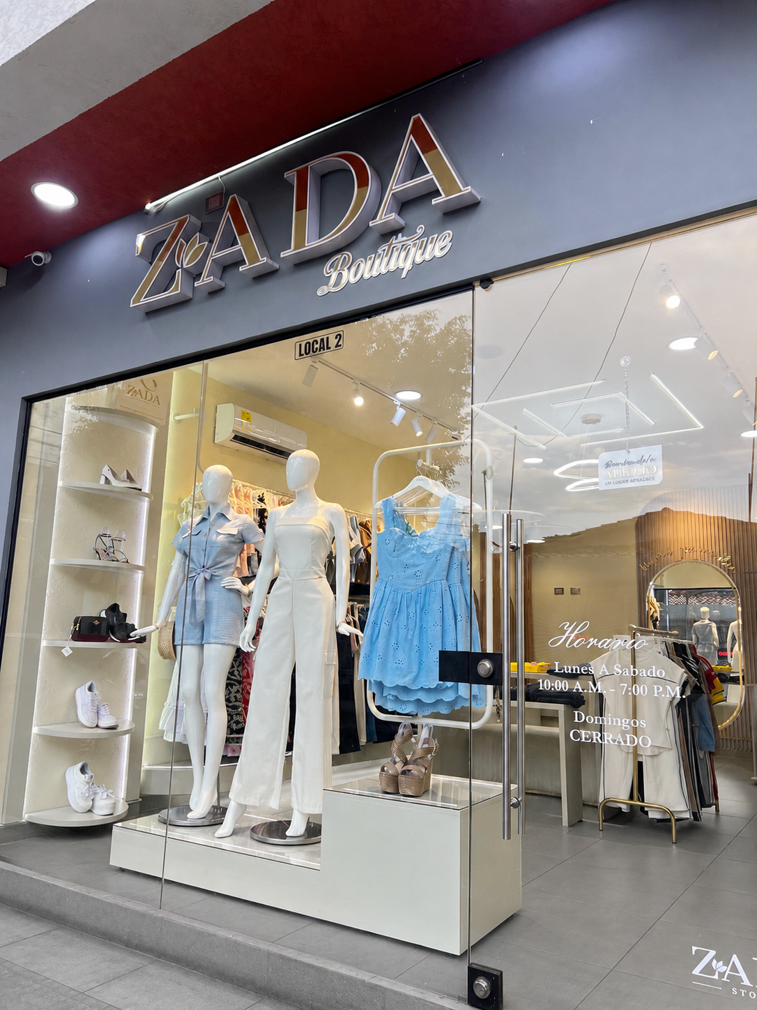 Fachada Tienda Zada